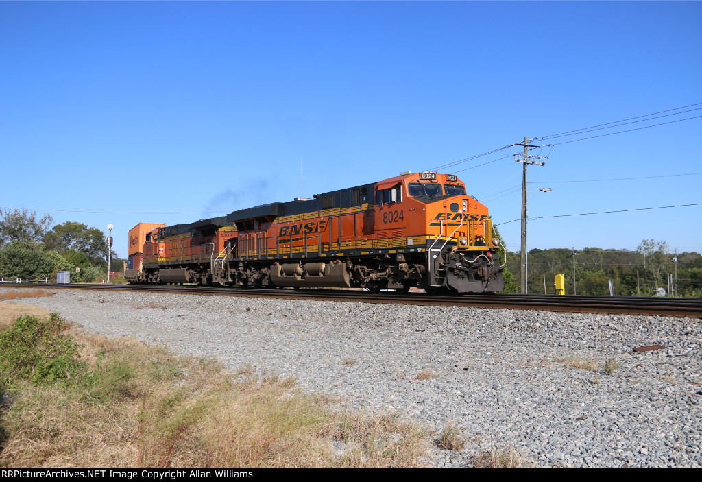 BNSF 8024